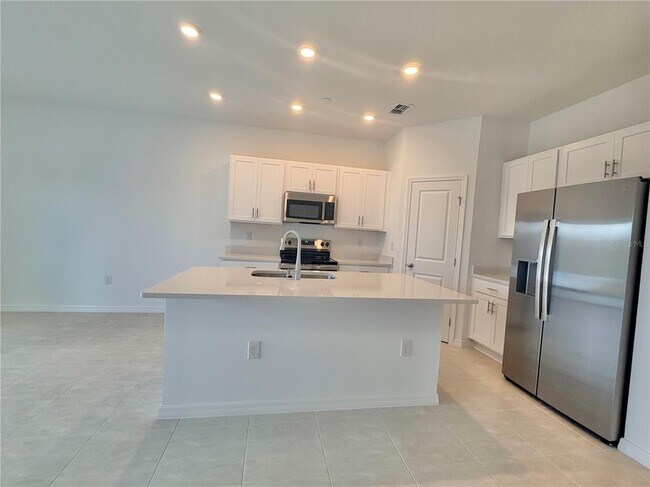 Building Photo - 2627 BALMERINO Way
