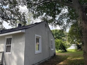 Building Photo - 4692 College St
