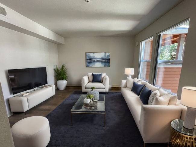 Foto del edificio - Sunset Creek Apartments