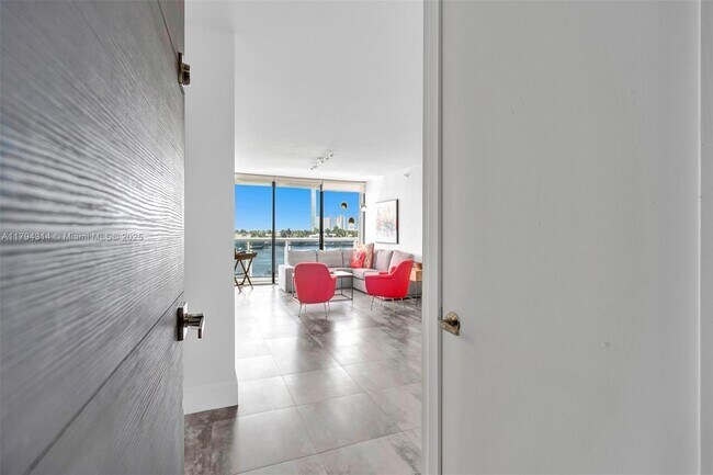 Foto del edificio - 20515 E Country Club Dr
