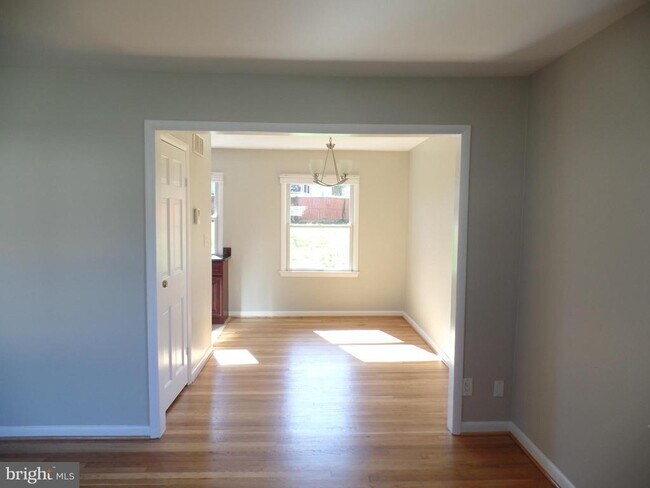 Foto del edificio - 1832 Peabody Dr