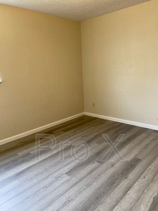 Building Photo - 1451 Pineville Rd