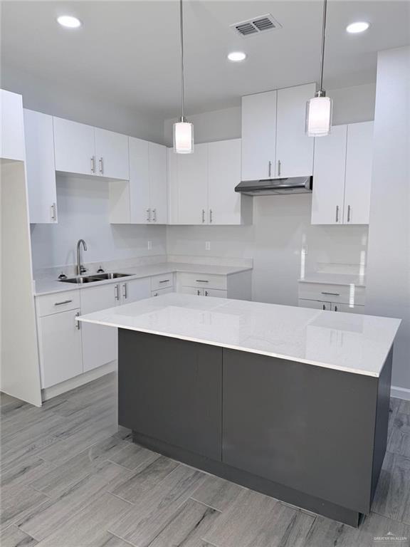 Foto del edificio - 13 Clinton St