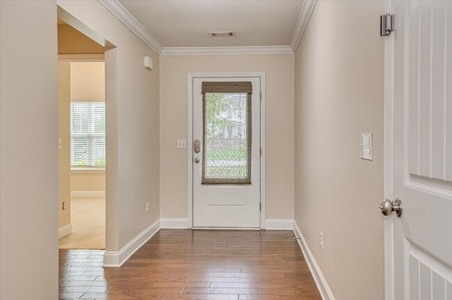 Building Photo - 1558 Driftwood Ln