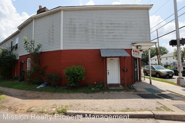 Foto del edificio - 3 br, 1.5 bath House - 823 Mosby St Apartm...