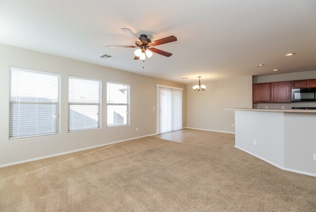 Foto del edificio - 4824 N 110th Ln