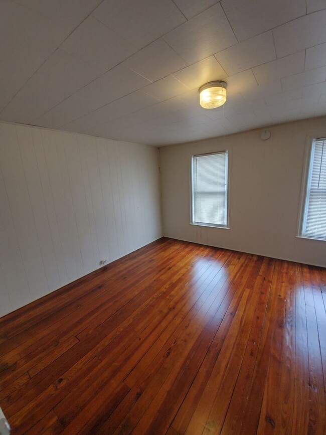 Foto del edificio - 344-346 S Locust St