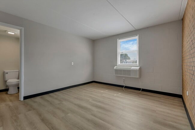 Building Photo - Fairfield Studio Apartments