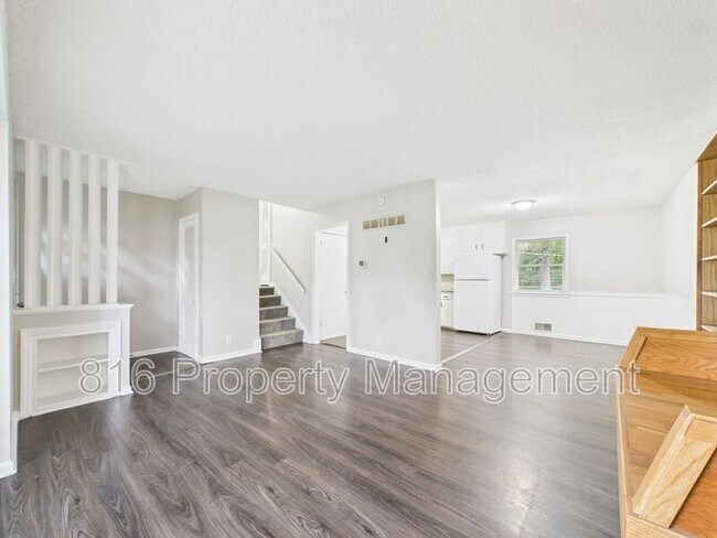 Foto del edificio - 10000 Fremont Ave