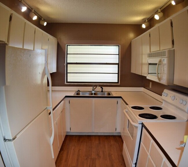 Building Photo - 3525 E FT KING BLGD # 239
