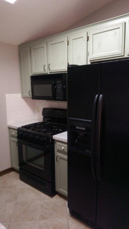 Foto del edificio - Unique 2 bed 2 bath 1 car with rare study ...
