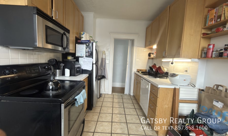 Photo - 1746 Commonwealth Ave.-12R