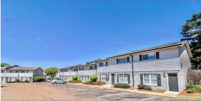Foto del edificio - 1800 Jackson Ave W