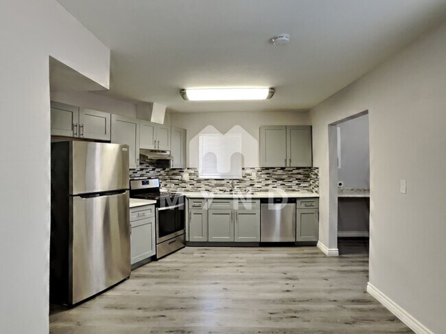 Foto del edificio - 5076 Arvada Way