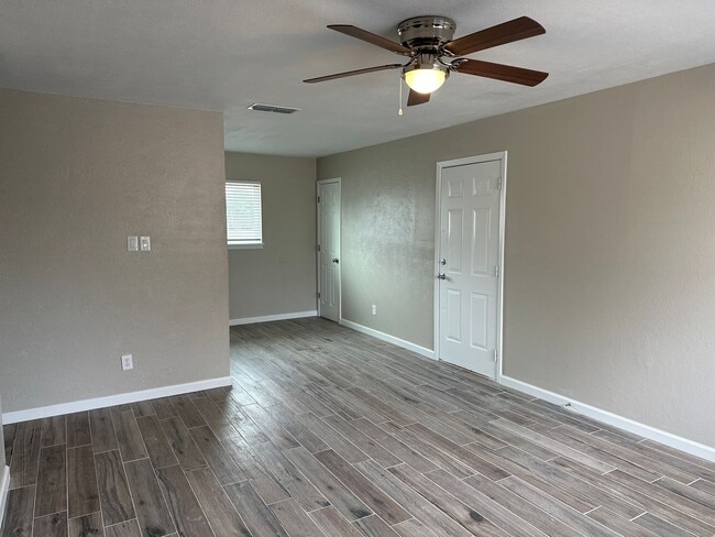 Building Photo - TOTAL RENOVATED HOME