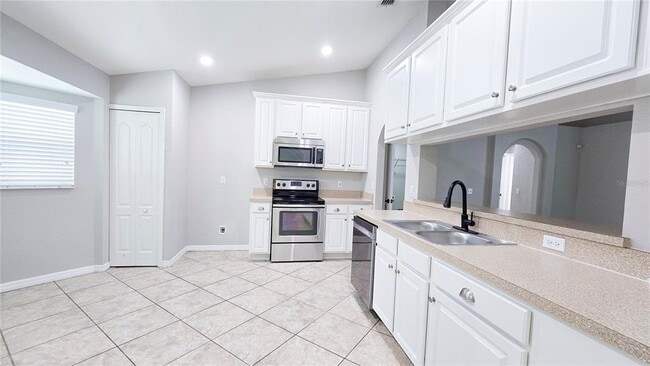 Foto del edificio - 3519 Kenwood Crossing