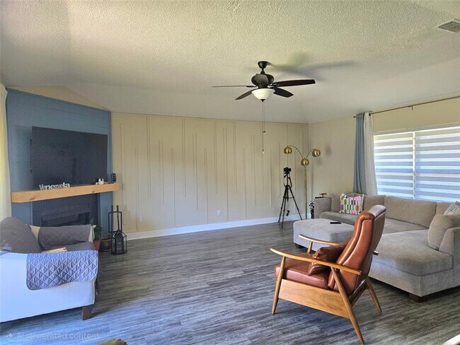 Foto del edificio - 15114 Lynx Dr