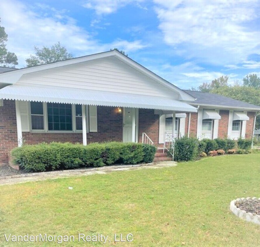 Primary Photo - 4 br, 2 bath House - 1630 Wylds Rd