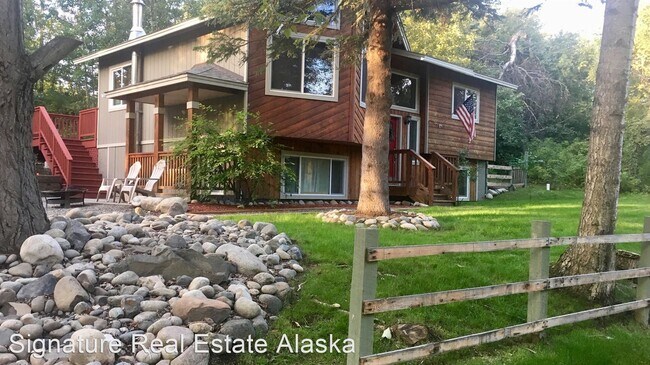 Building Photo - 3 br, 2.5 bath House - 7031 E Finger Lake Ave