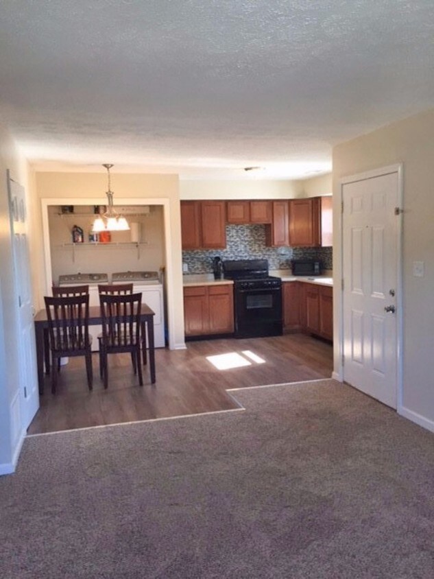 317 N Jefferson St, Brownsburg, IN 46112 House Rental in Brownsburg