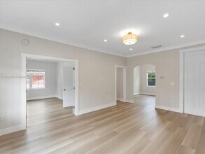 Building Photo - 2431 Biscayne Blvd