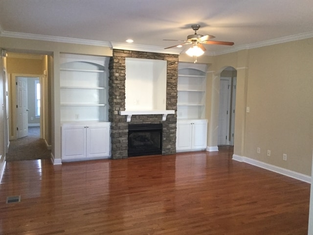 Foto del edificio - 1124 Coram Fields Rd