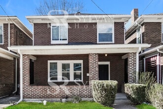Building Photo - 1605 Clark St