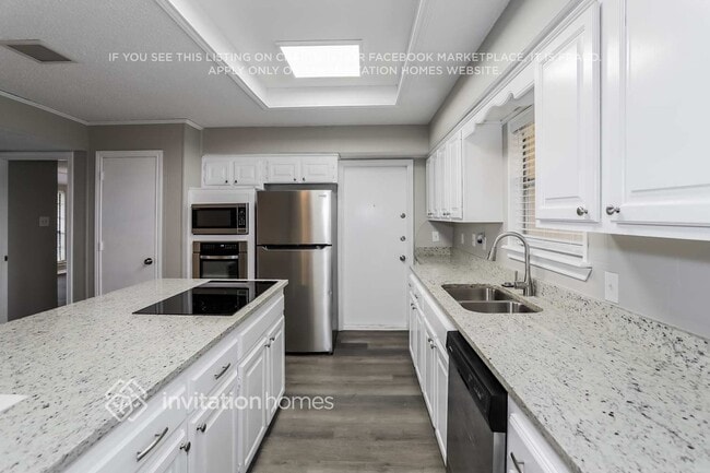 Building Photo - 1312 Tierra Calle