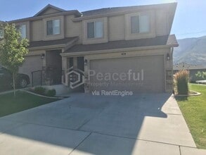 Building Photo - 3148 N Whitetail Dr