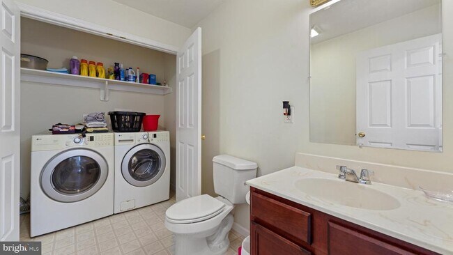 Foto del edificio - 152 Granite Rd