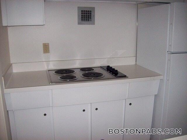 Foto del edificio - 1455 Commonwealth Ave