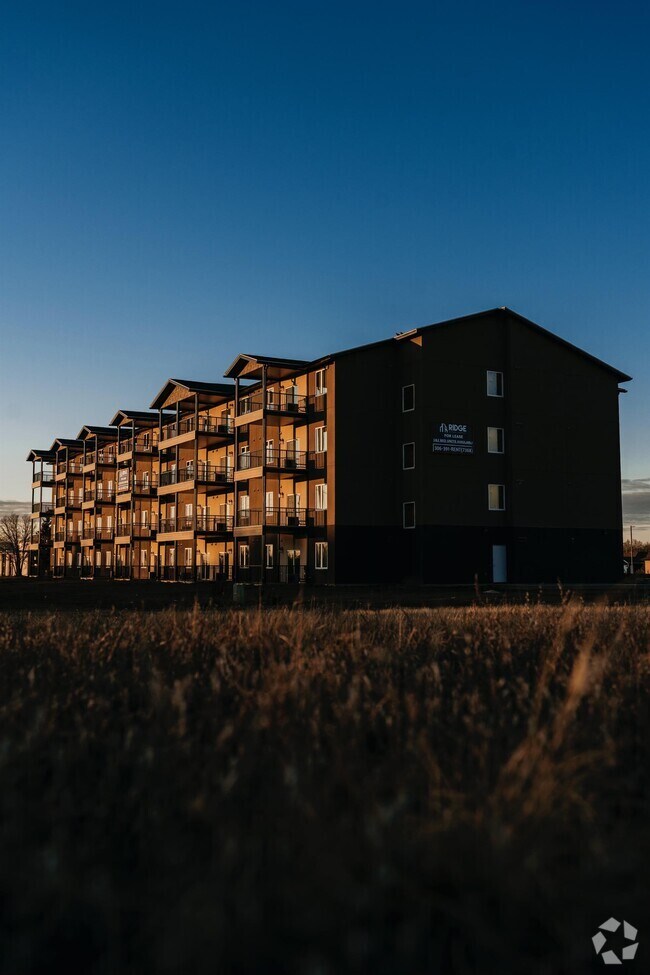 Apartments, Condos and Houses for Rent in North Battleford, SK with Hardwood Floors 4 Rentals