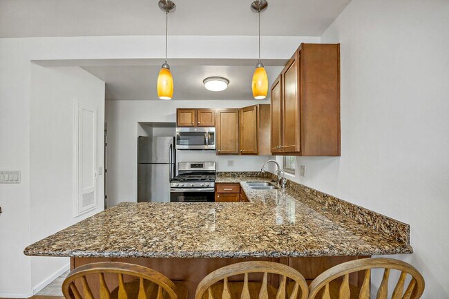 Foto del edificio - 9th St Home