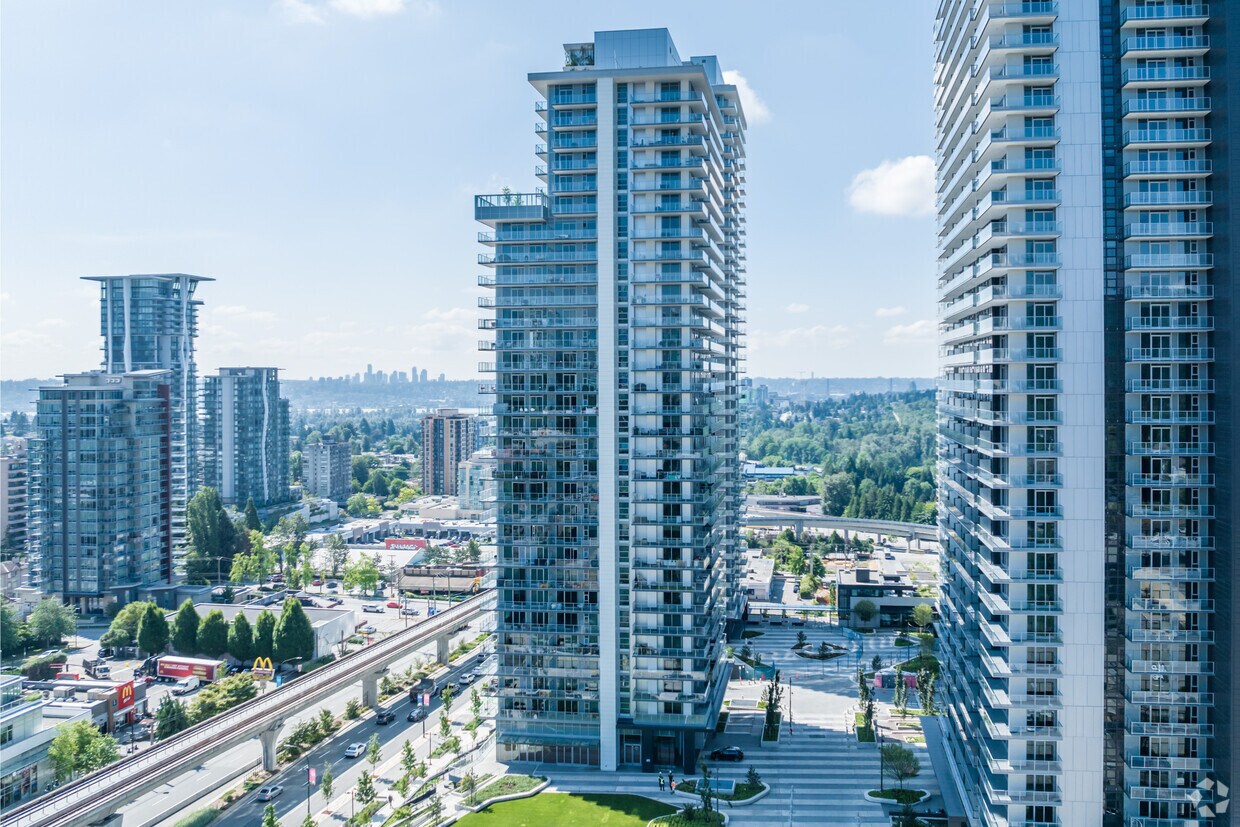City of Lougheed Tower Four Apartments 3866 Evergreen Pl Burnaby