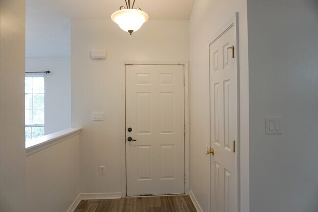 Foto del edificio - 6333 Havenmist Ln