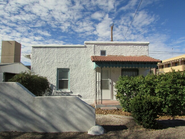 Building Photo - Home for Rent