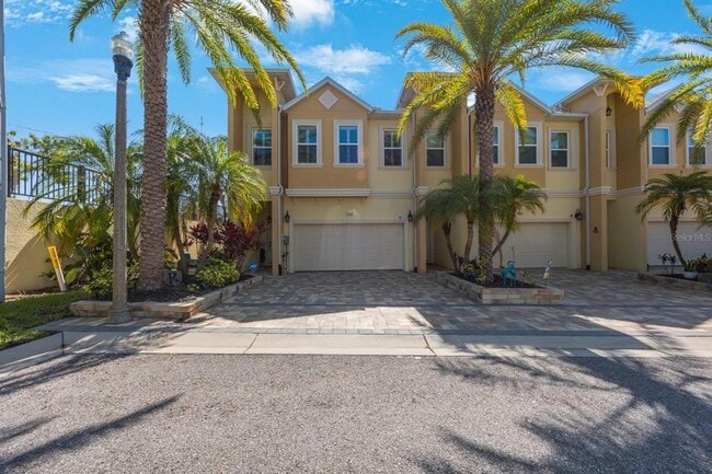 Foto del edificio - 789 Grand Cypress Ln