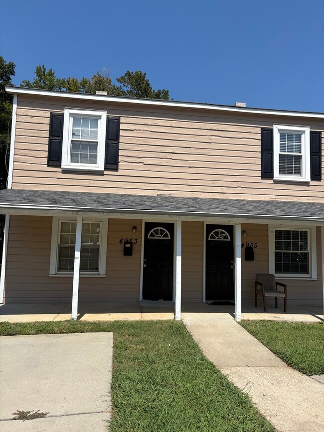 Photo - Hillsboro Apartment