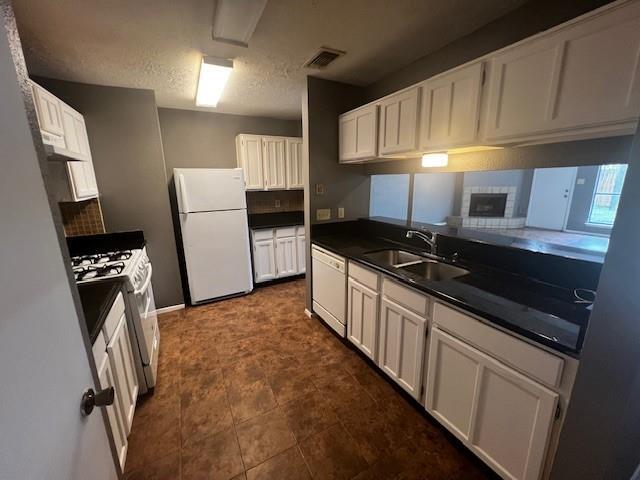 Building Photo - 2307 Autumn Springs Ln
