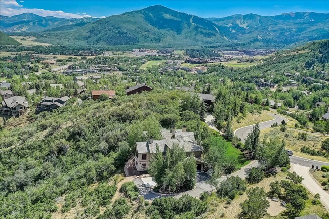 Foto del edificio - 4990 Heuga Ct