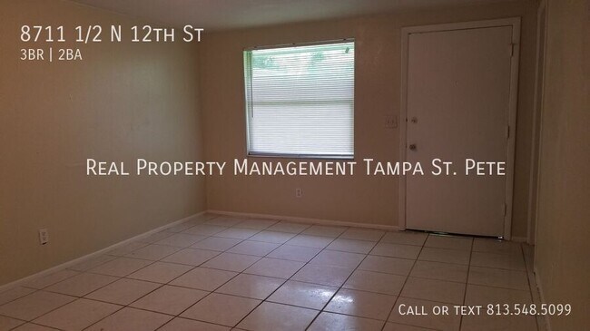 Foto del edificio - 8711 1/2 N 12th St-
