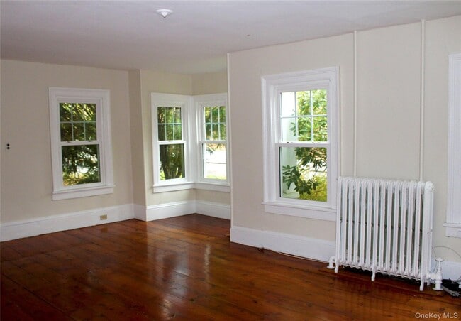 Building Photo - 244 Lippincott Rd