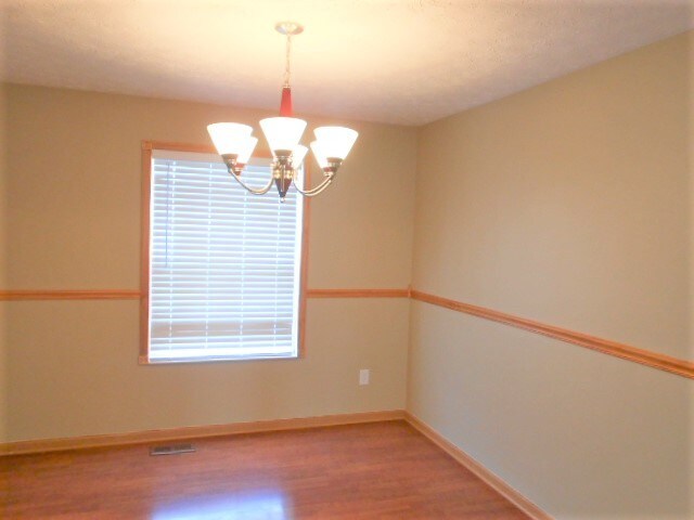 Foto del edificio - 3626 Brook Spring Dr