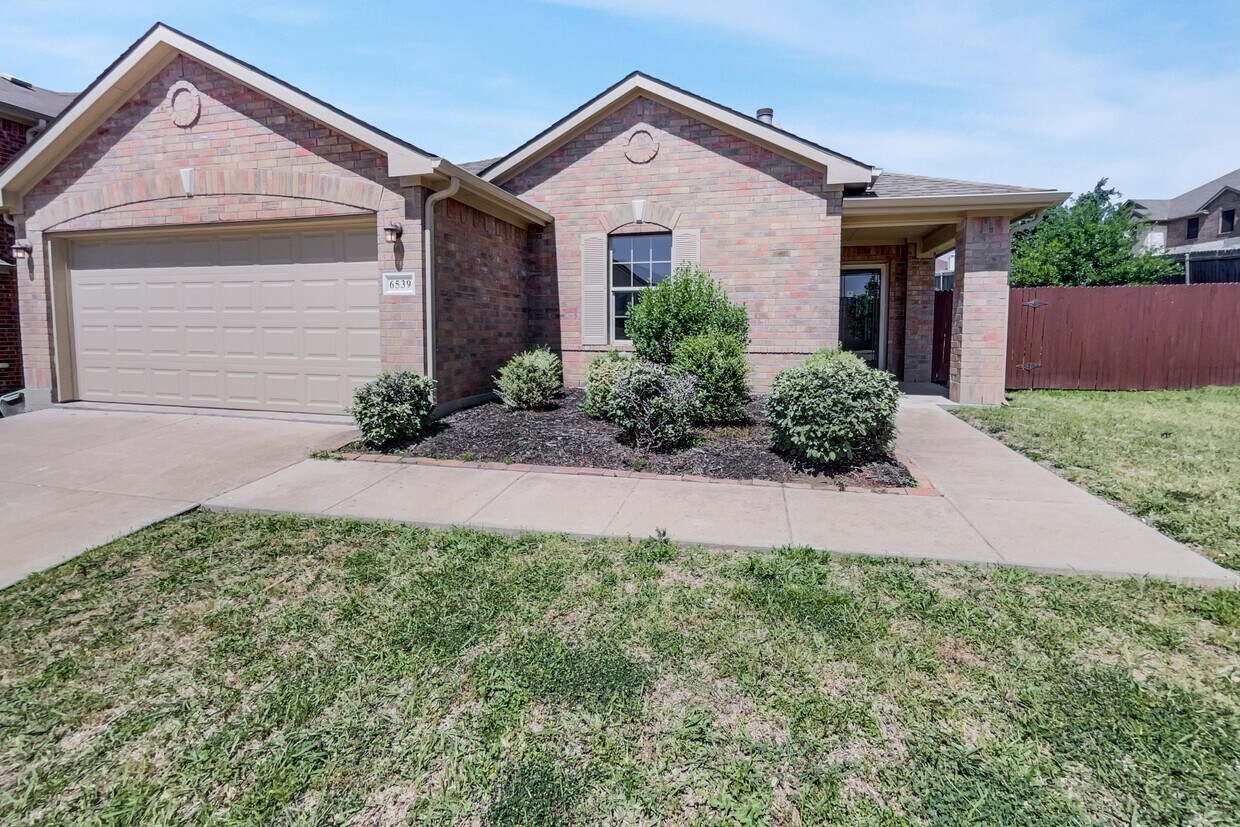Primary Photo - 6539 Lighthouse Way