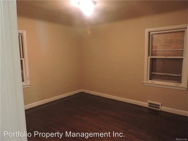 Building Photo - 14150 Fairmount Dr