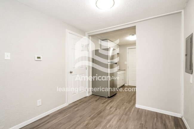 Foto del edificio - 1126 Beale St