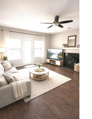 Foto del edificio - 3635 Garden Brook Dr