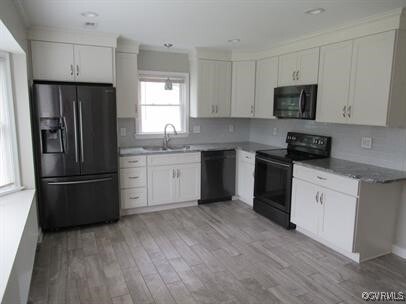 Foto del edificio - 5036 Alberta Rd