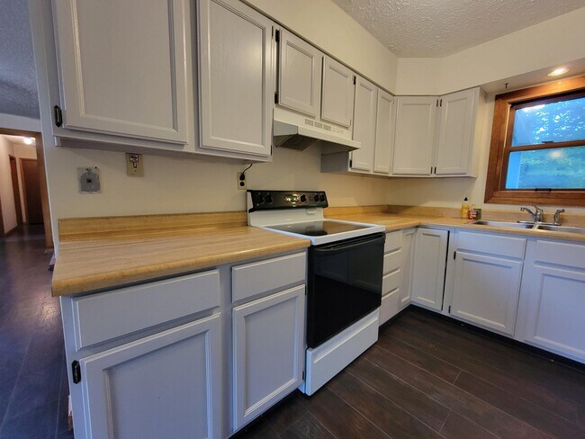 Photo - 56 West St House