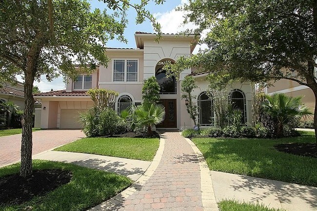 Building Photo - 1710 Westshore Dr